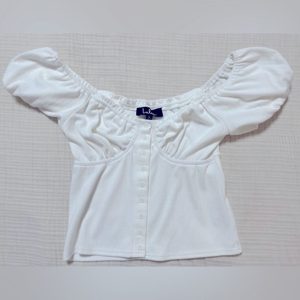 Lulus Top